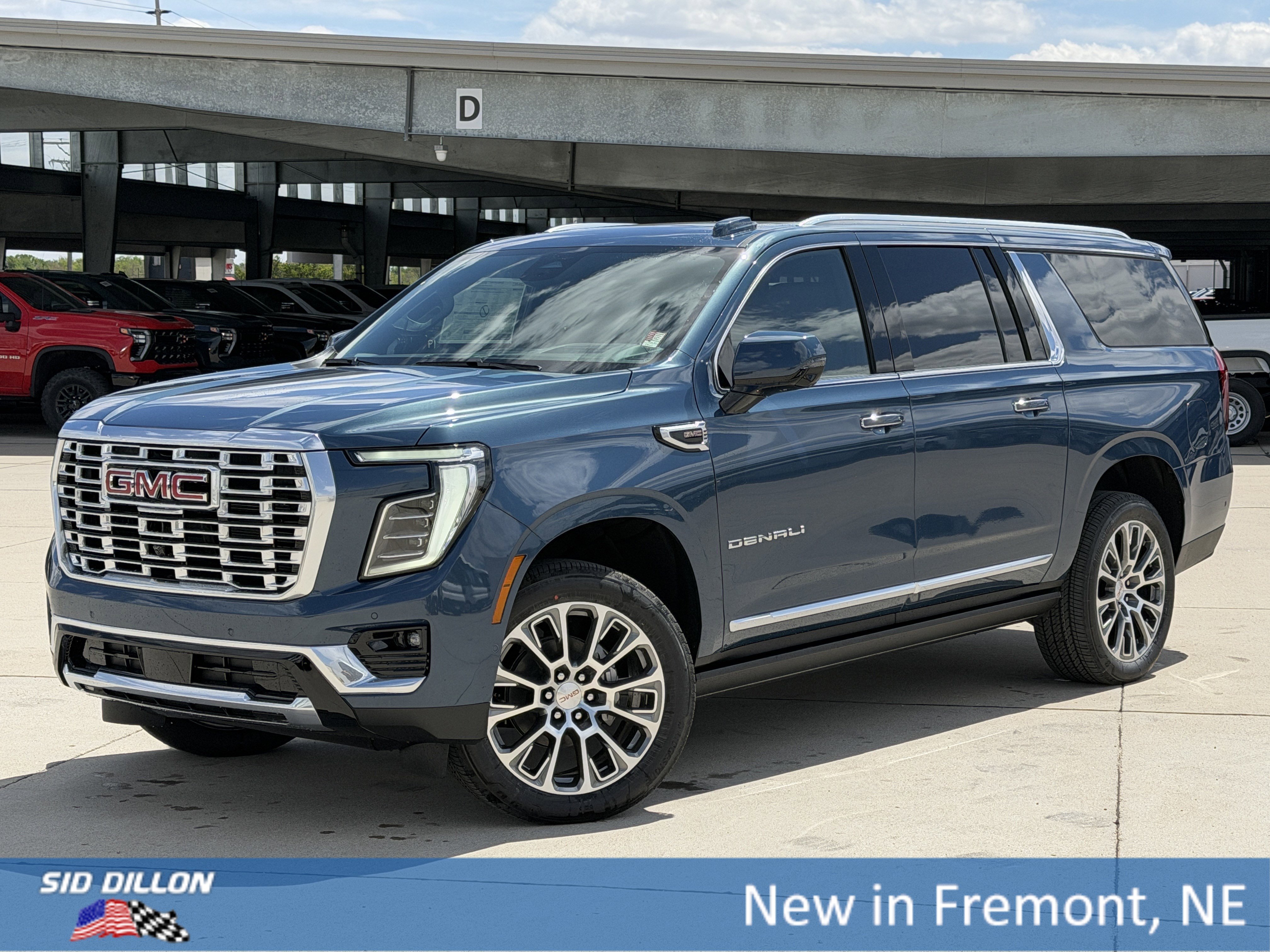 2026 GMC Yukon Denali AWD's photo