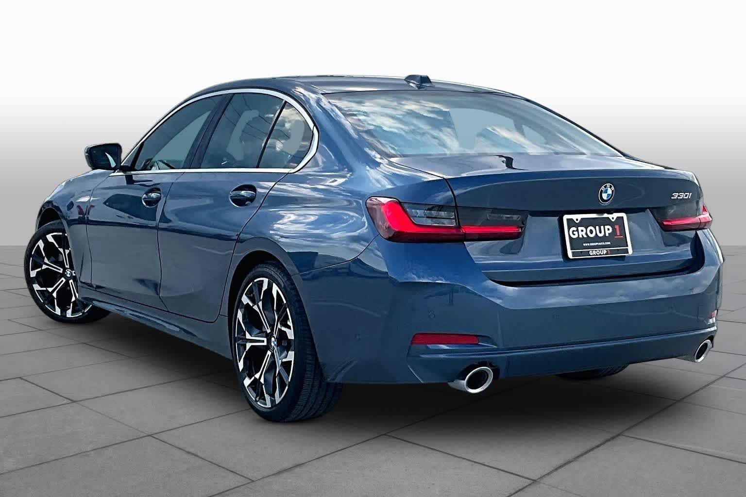 Used 2026 Arctic Race Blue metallic BMW 330i NA image 11