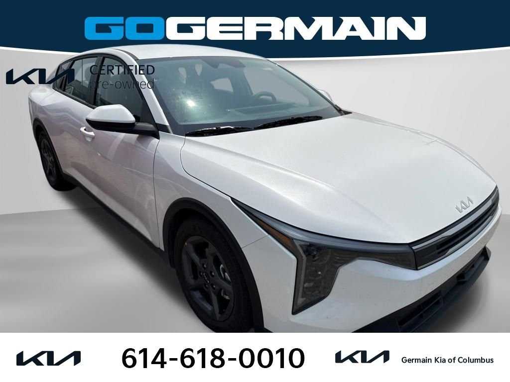 Used 2026 White Kia LXS image 7