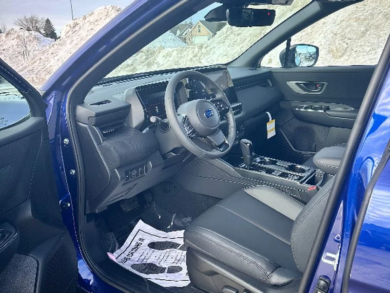 New 2026 SAPPHIRE BLUE PEARL Subaru Limited image 12