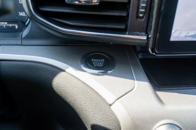 Used 2022 Gray Ford XLT image 26