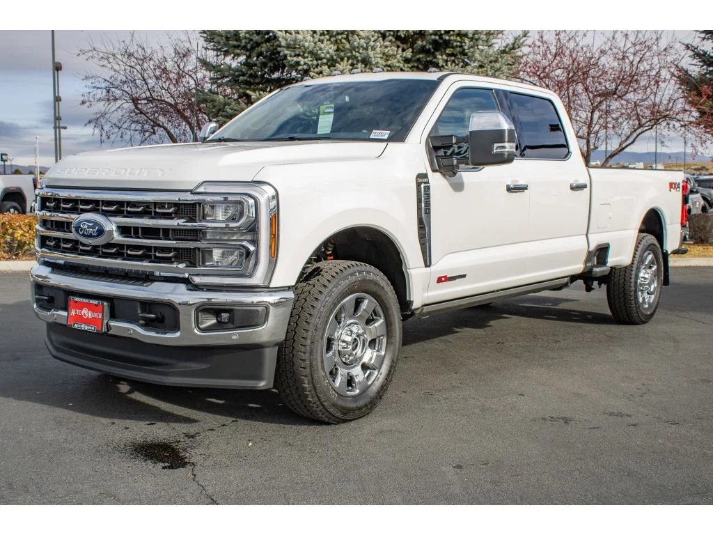 New 2026 Star White Metallic Tri-Coat Ford King Ranch image 4