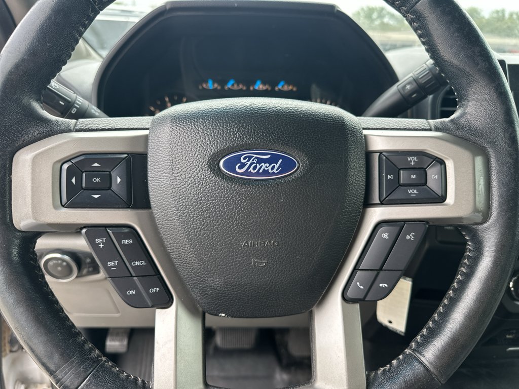 Used 2017 Oxford White Ford XL image 17