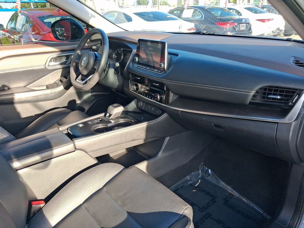 Certified Used 2021 Gray Nissan SL image 22