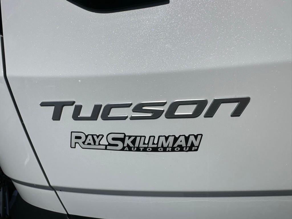 New 2026 White Hyundai SEL AWD image 31