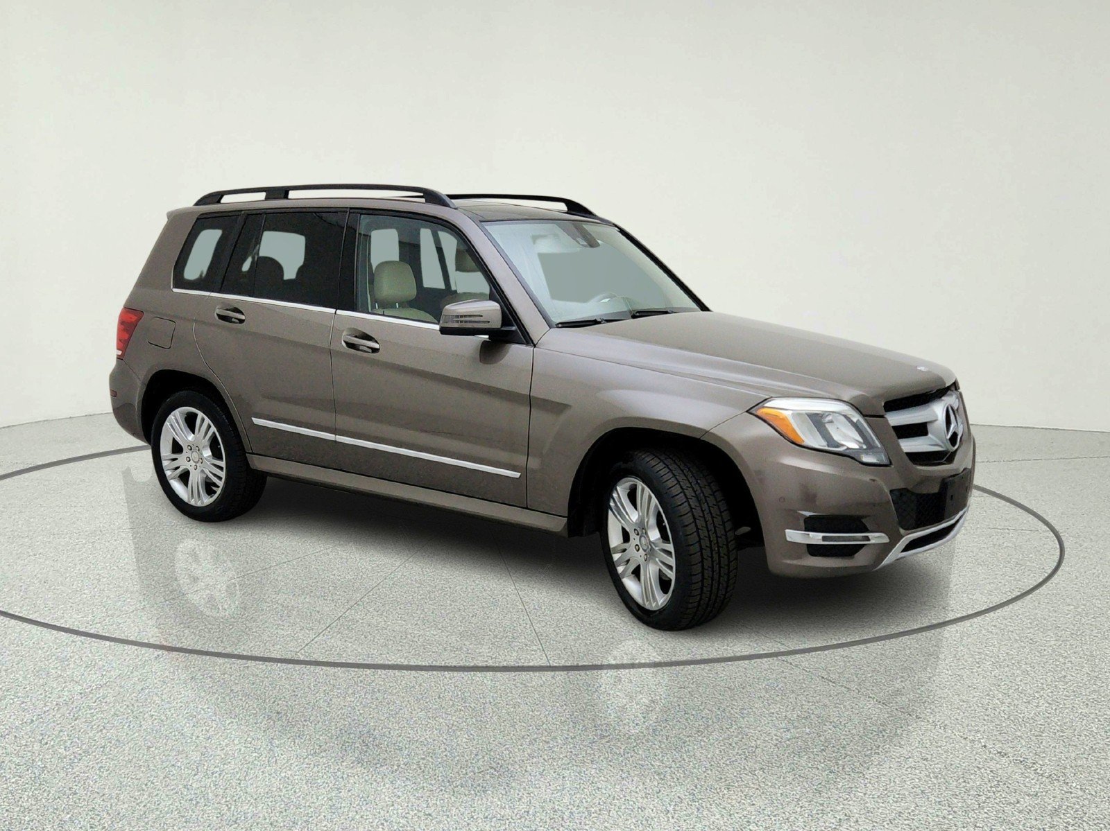 Used 2014 Pebble Gray Mercedes-Benz GLK 350 image 9