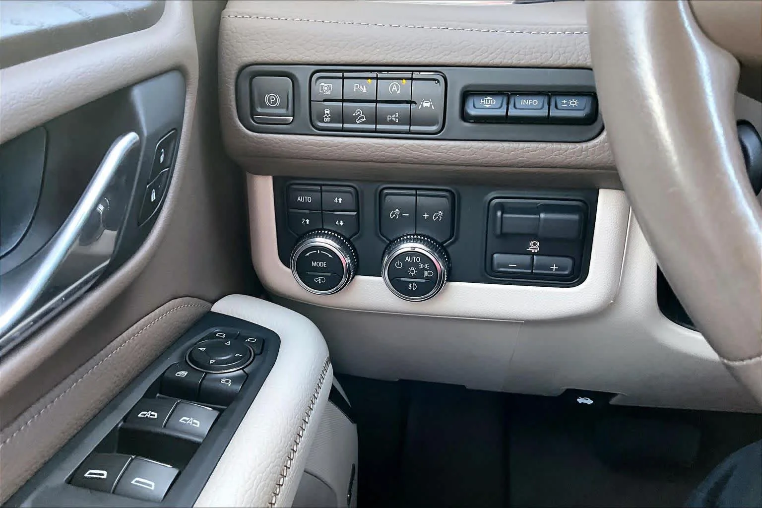 Used 2023 Titanium Rush Metallic GMC Denali image 31
