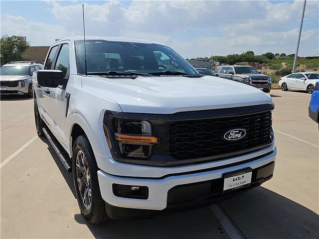 Used 2024 White Ford STX 4x2 SuperCrew Cab 5.5 ft. box 145 in. WB image 6