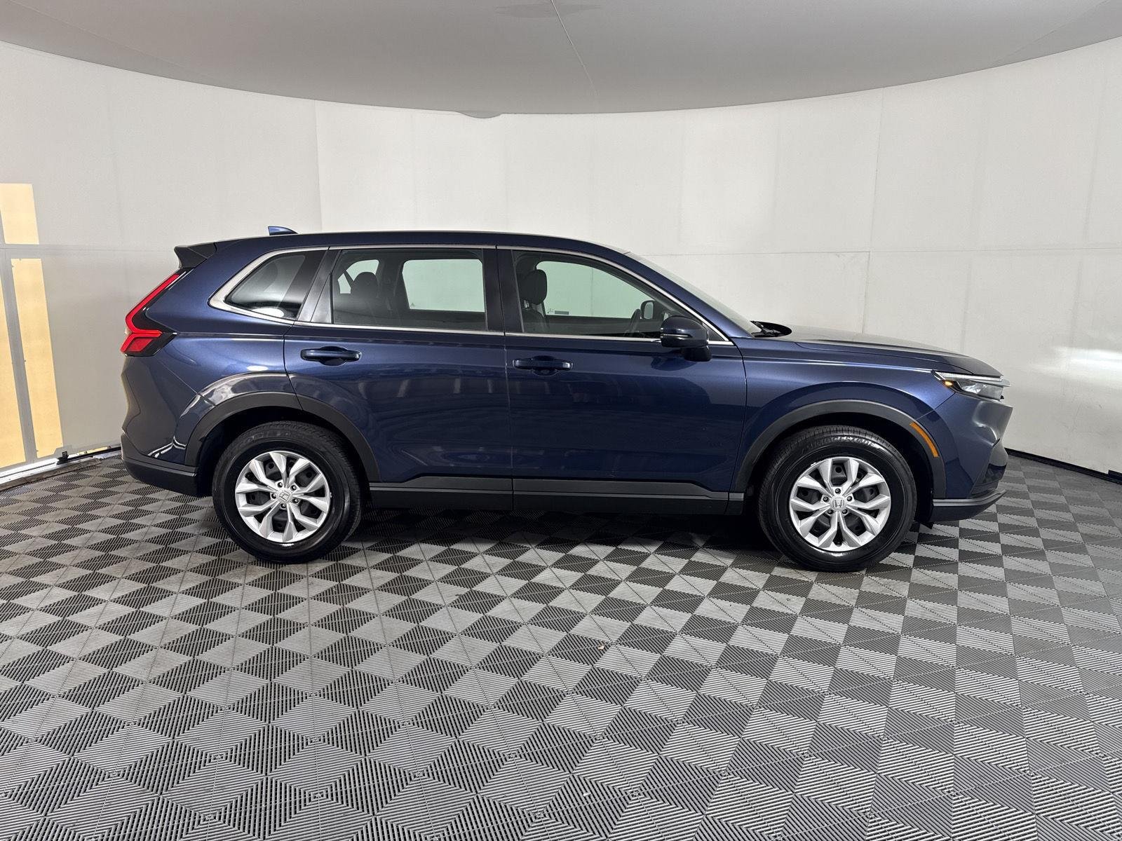Used 2024 Canyon River Blue Metallic Honda LX image 9