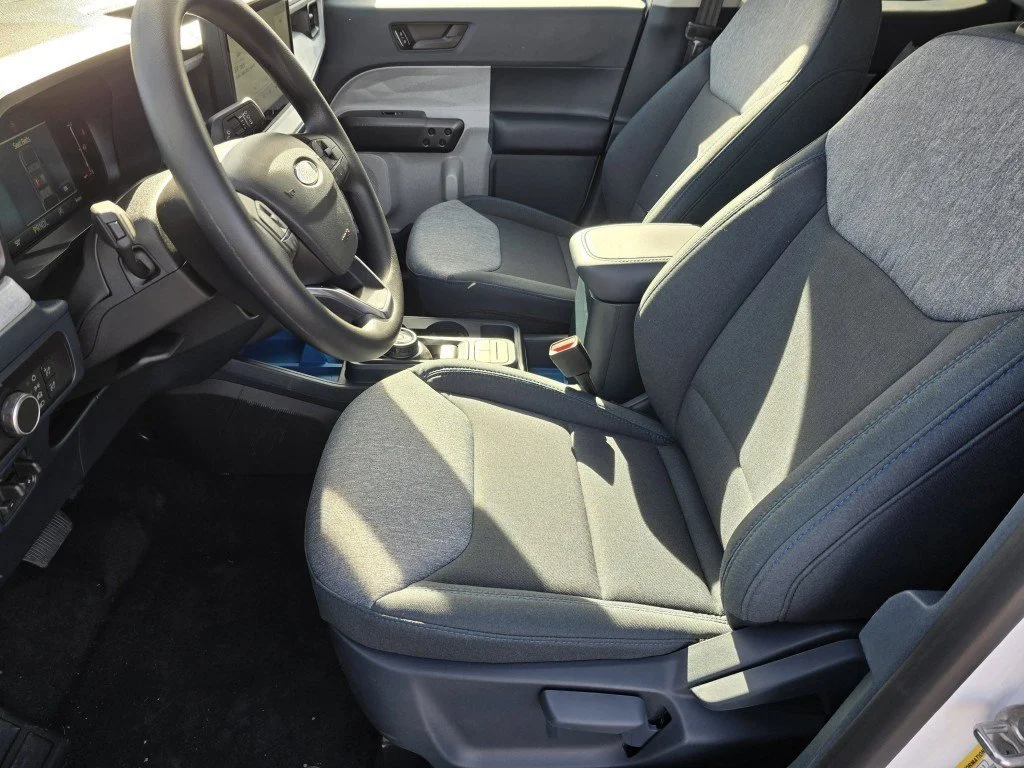 New 2026 Oxford White Ford XLT image 33