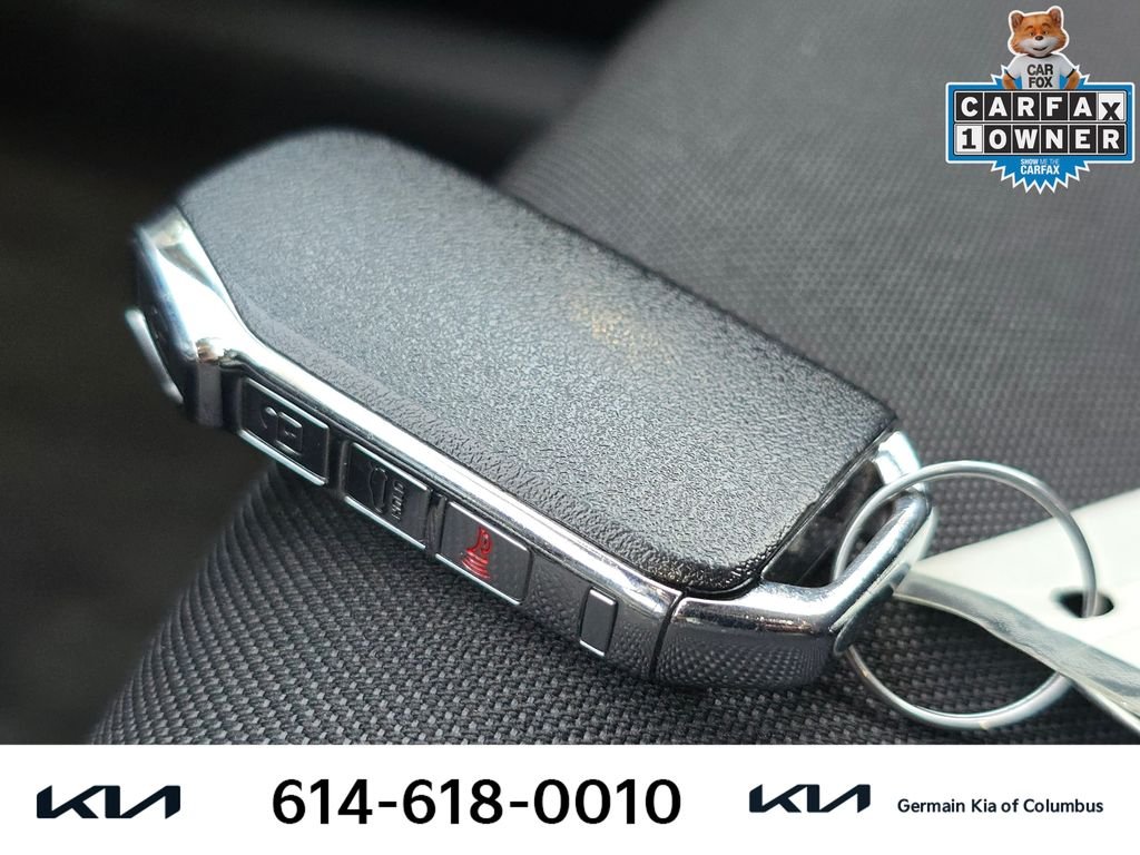 Used 2020 Black Kia GT-Line image 34