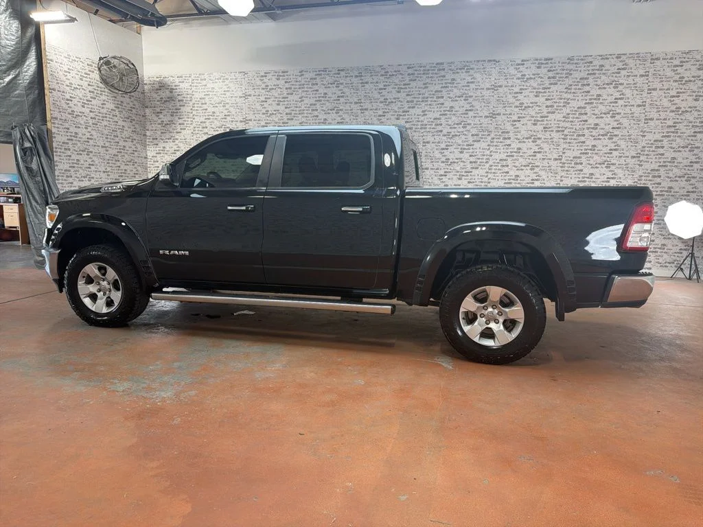 Used 2020 Diamond Black Crystal Pearlcoat Ram Big Horn/Lone Star image 4
