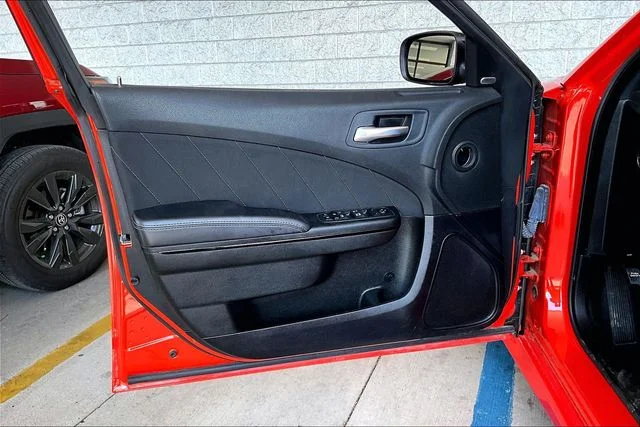 Used 2023 Orange Dodge GT image 17