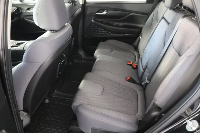 Used 2023 Black Hyundai SEL image 21