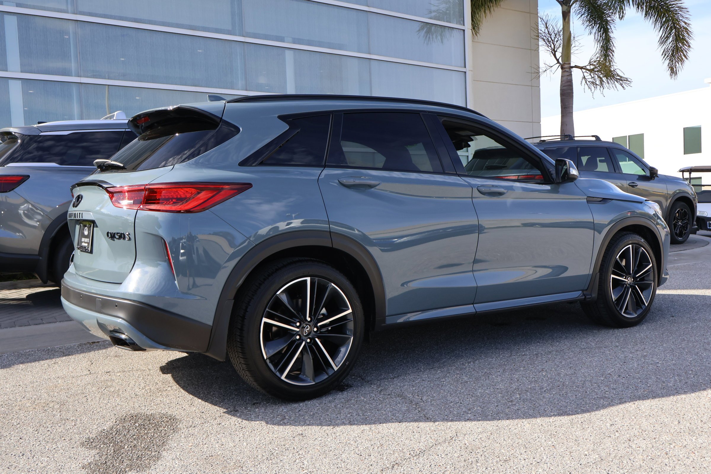 2025 INFINITI QX50 Sport - Photo 10