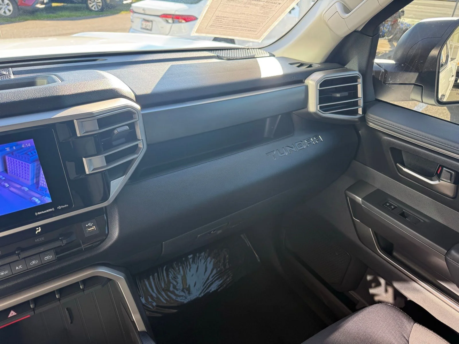 2024 Toyota Tundra SR5 - Photo 18