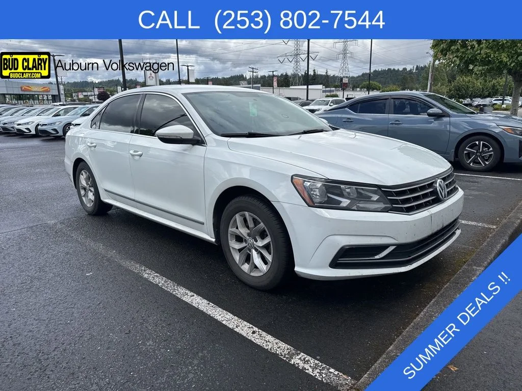 Used 2016 White Volkswagen 1.8T S image 4