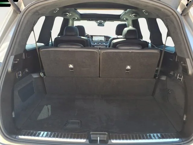 Used 2022 Silver Mercedes-Benz 4MATIC® image 30