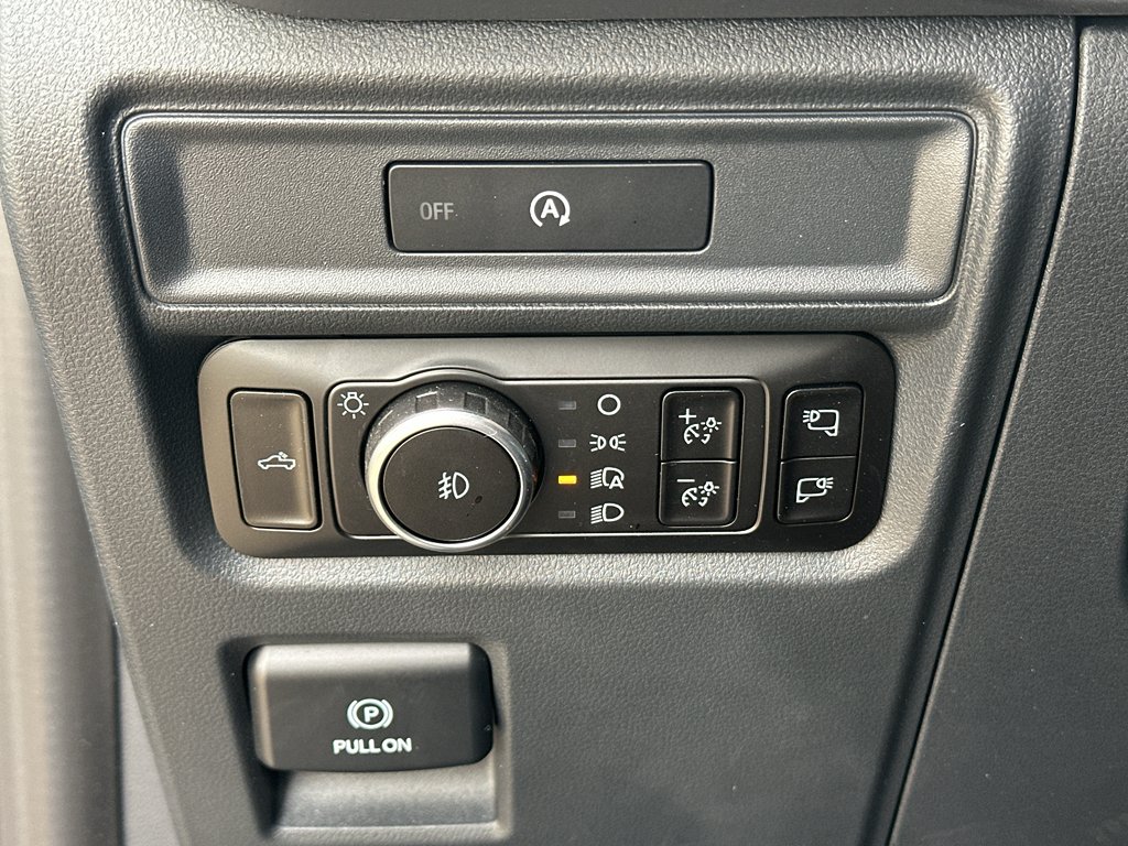 Used 2025 Carbonized Gray Metallic Ford XLT image 29