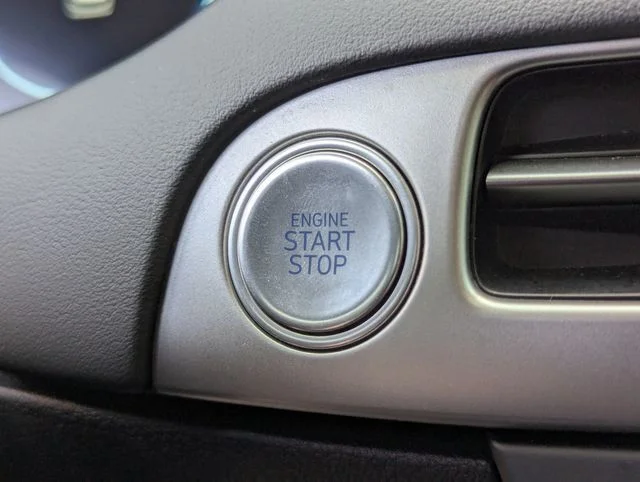 Used 2025 White Hyundai Limited image 37