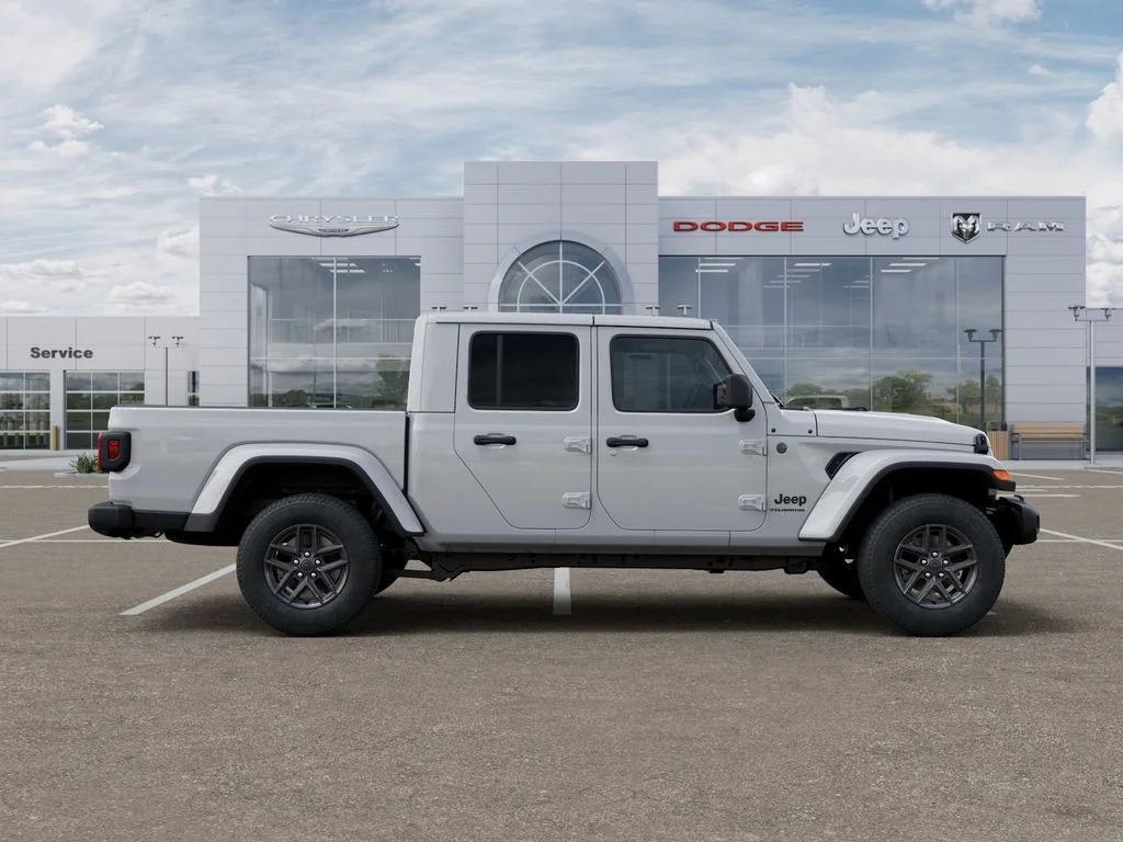 New 2026 Bright White Clear-Coat Exterior Paint Jeep Sport S image 22