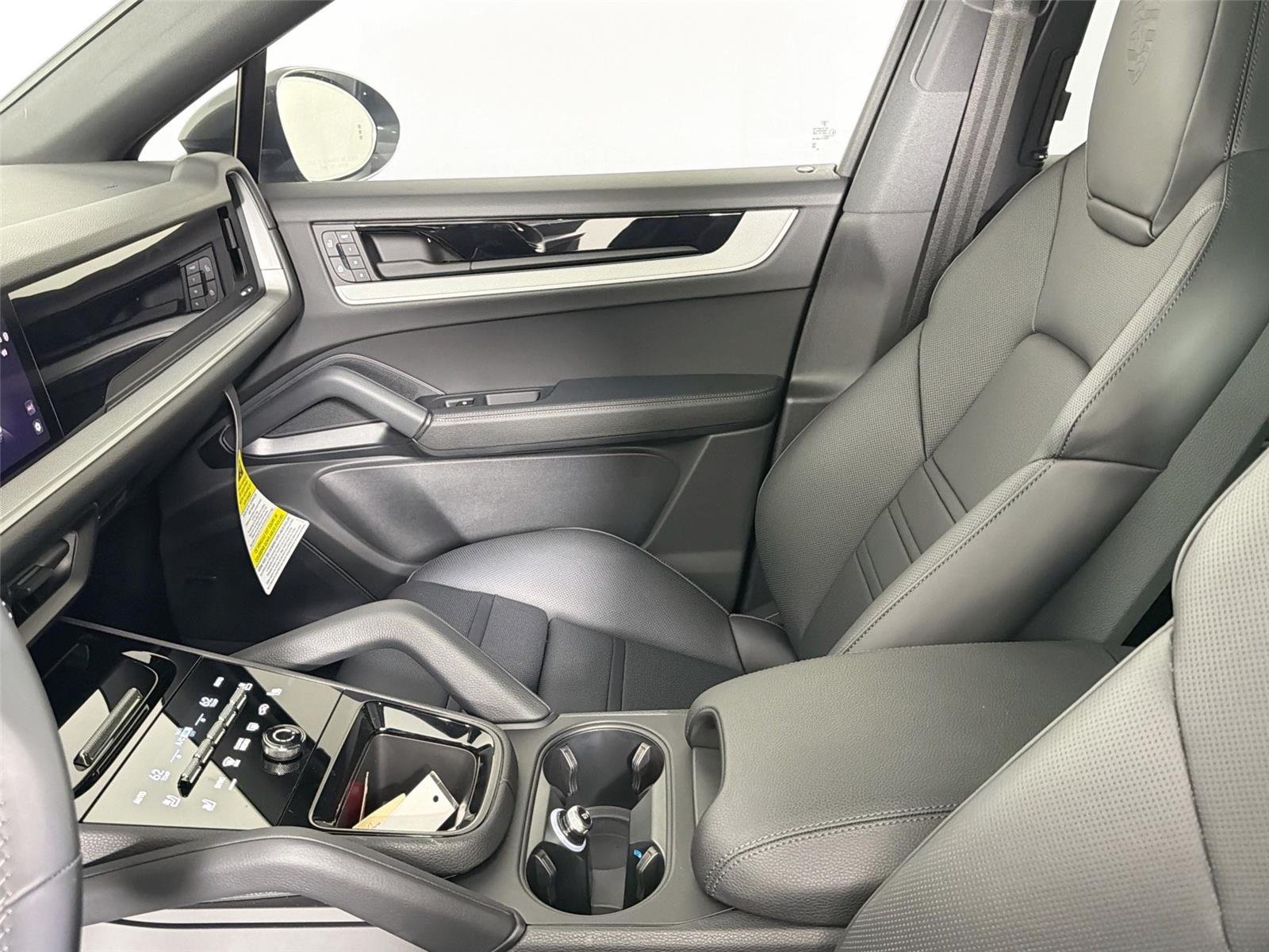 New 2025 Quartzite Grey Metallic Porsche Coupe image 30