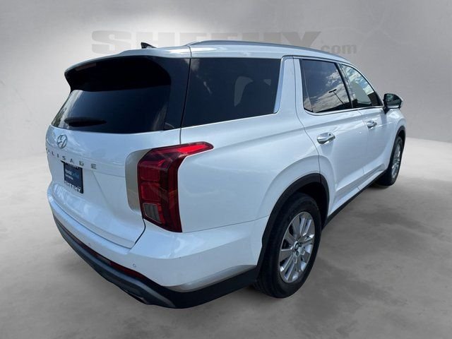 Used 2023 White Hyundai SEL image 14