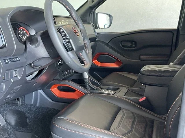 Used 2026 Boulder Gray Pearl Nissan PRO-4X image 15