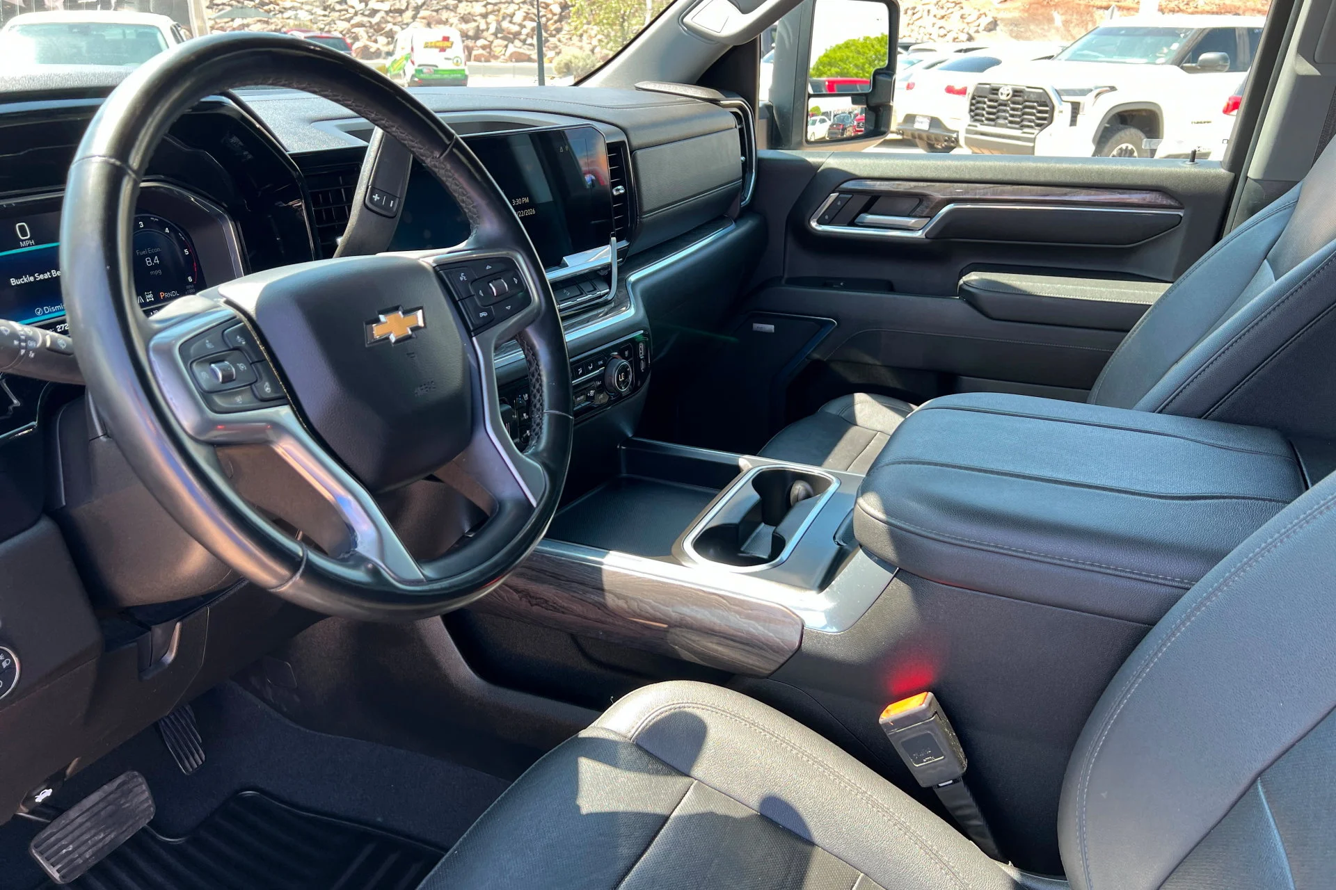 2024 Chevrolet Silverado 3500HD LTZ - Photo 16