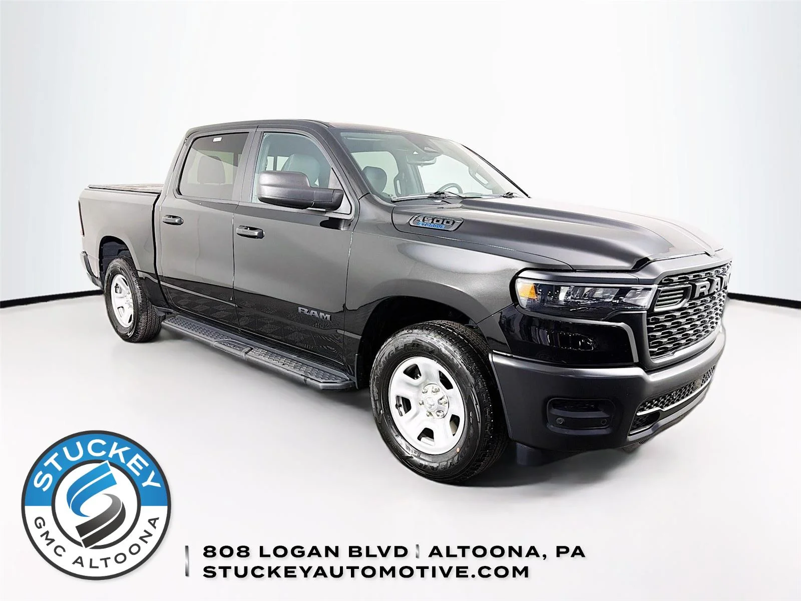 2025 RAM 1500 Tradesman 4x4 Crew Cab 5'7's photo