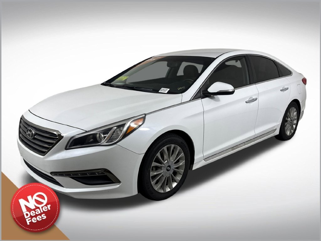 Used 2015 White Hyundai Limited image 8