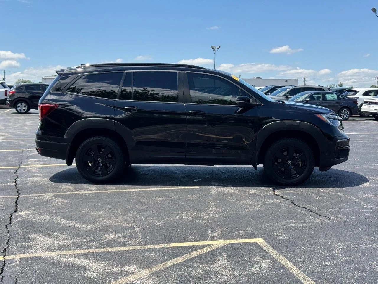 Used 2022 Crystal Black Pearl Honda TrailSport image 3