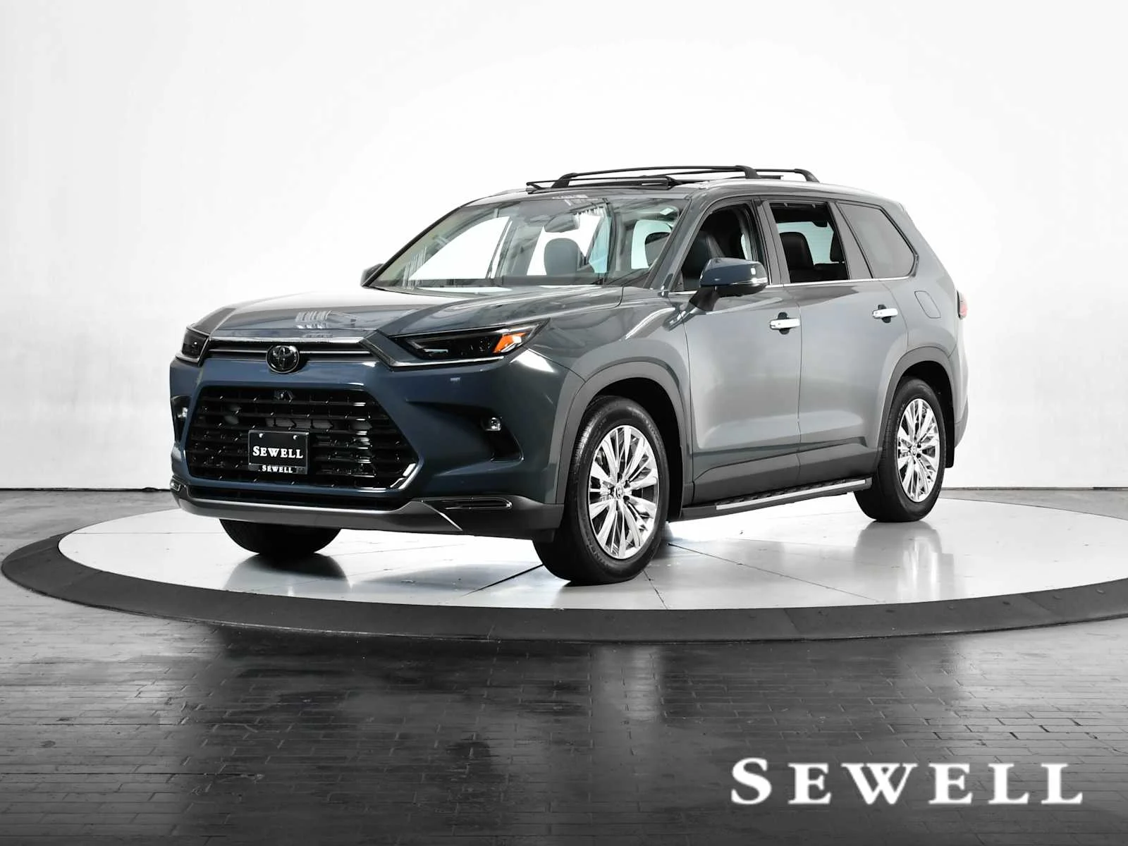 Pre-Owned 2025 Toyota Grand Highlander Platinum Sport Utility in