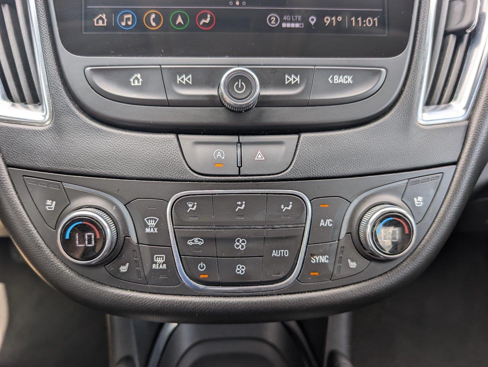Used 2024 Lakeshore Blue Metallic Chevrolet 2LT image 17