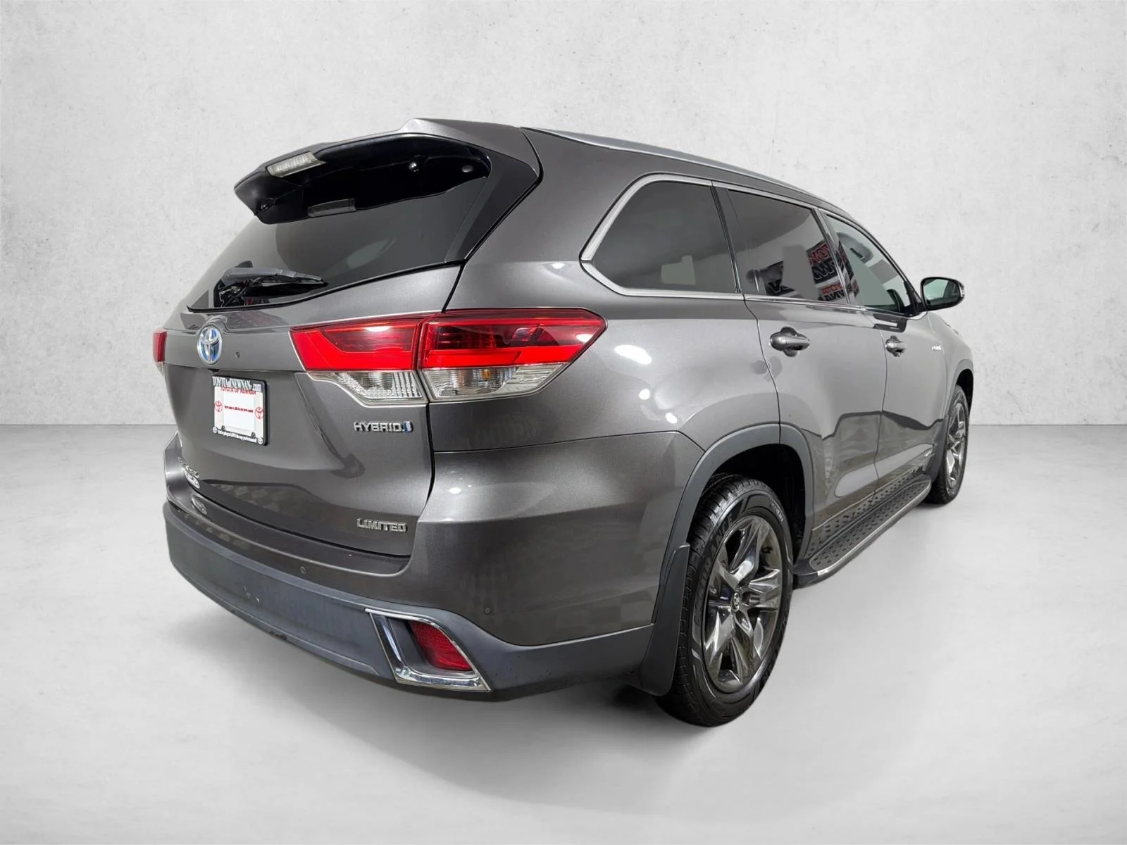 Used 2017 Gray Toyota Hybrid Limited image 5