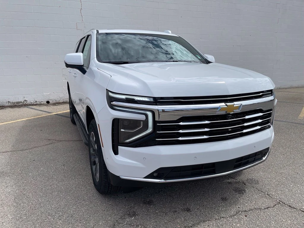 New 2026 Summit White Chevrolet LT image 11
