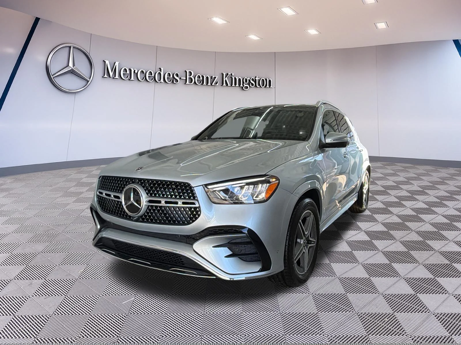 Used 2026 Silver Mercedes-Benz Gle 4matic Suv image 2