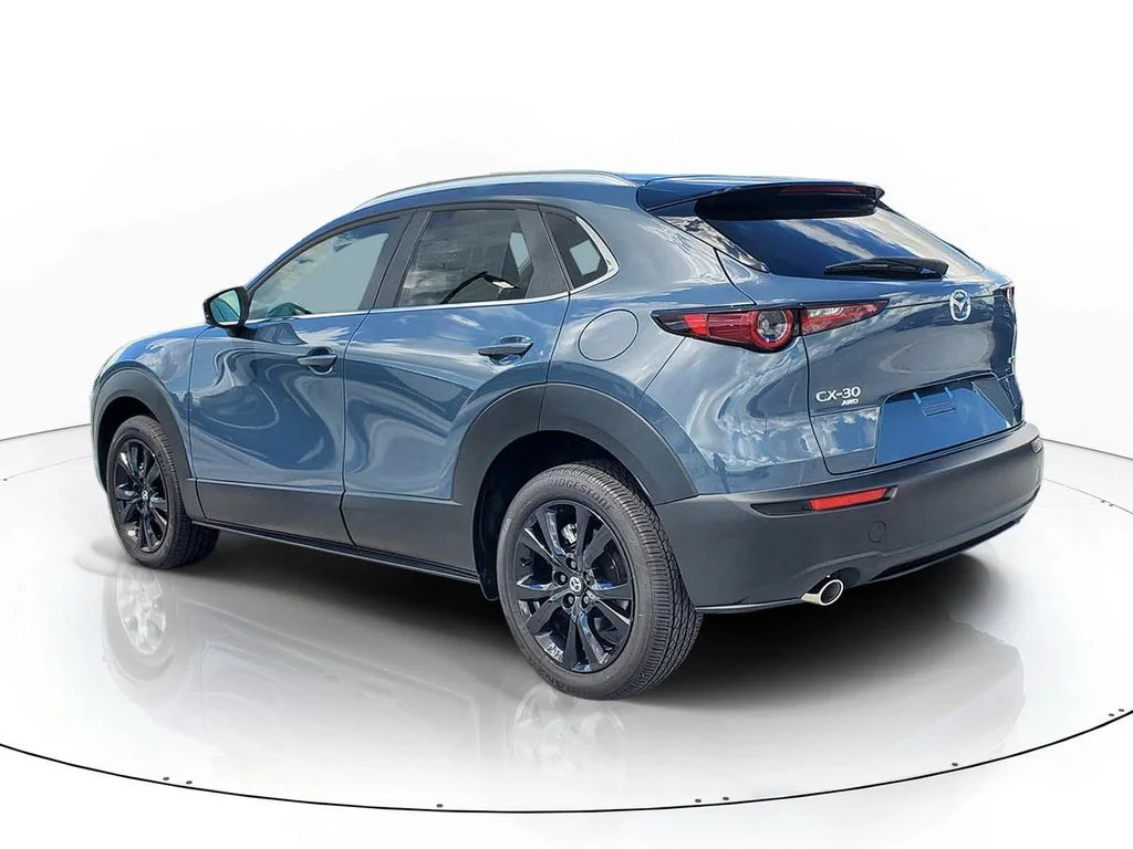 2026 Mazda CX-30 Carbon Edition - Photo 3