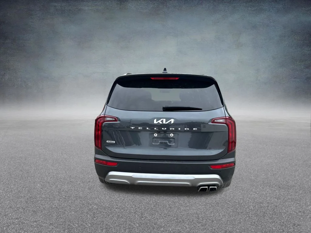 Used 2022 Gray Kia S image 8