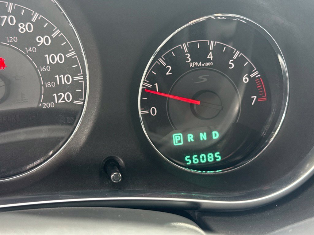 Used 2011 Black Chrysler S image 17