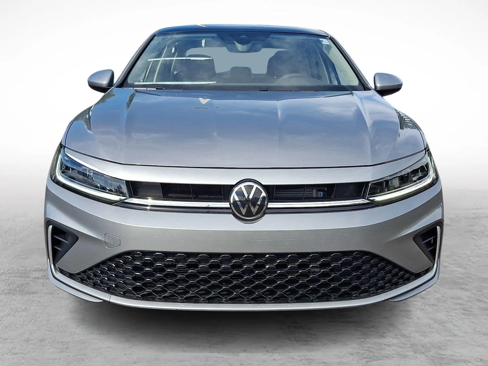 New 2027 K2K2/PYRSILVMET Volkswagen SE image 2