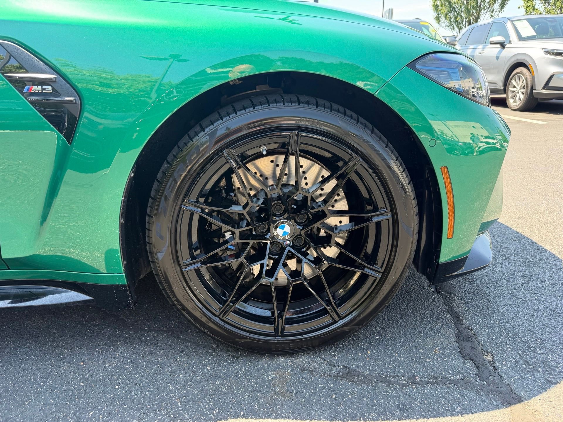 Used 2025 Green BMW Base image 29