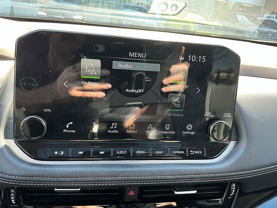 Used 2023 Gun Metallic Nissan SL image 16