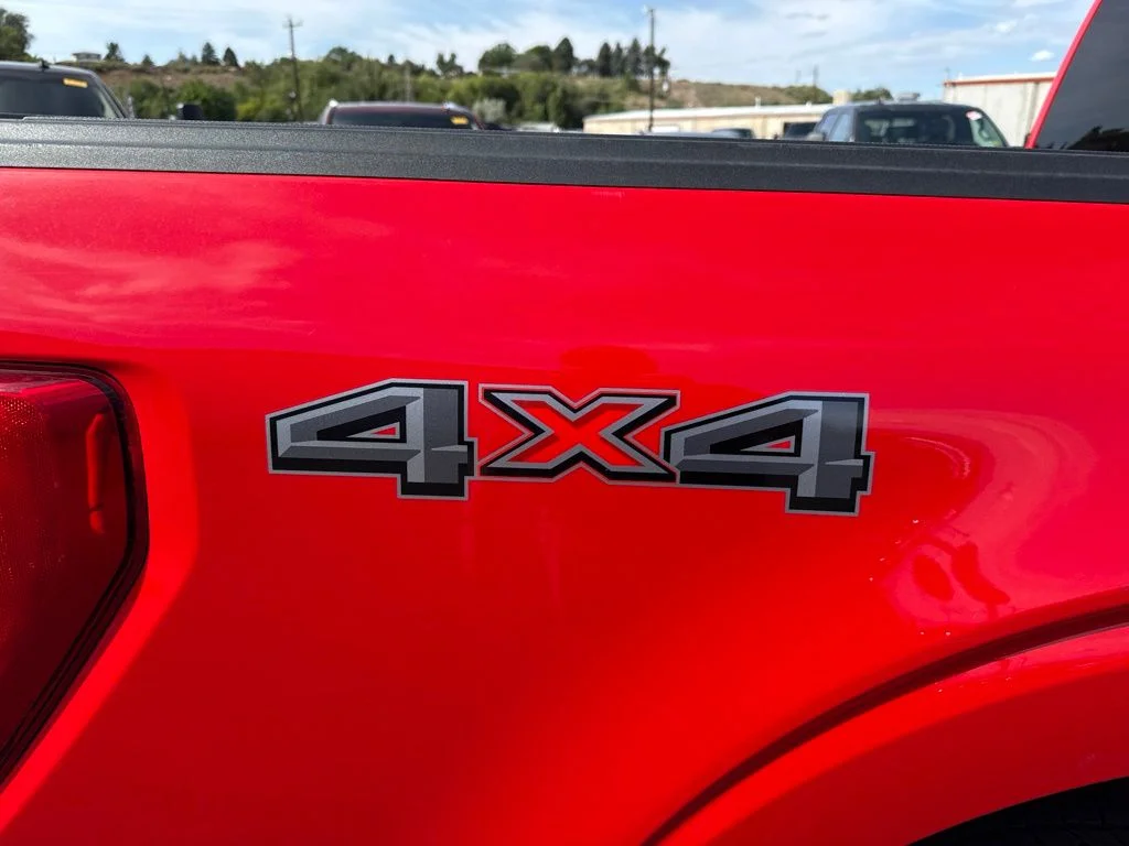 Used 2022 Race Red Ford XLT image 6