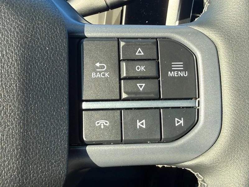 New 2026 Oxford White Ford LARIAT 4WD Crew Cab 6.75