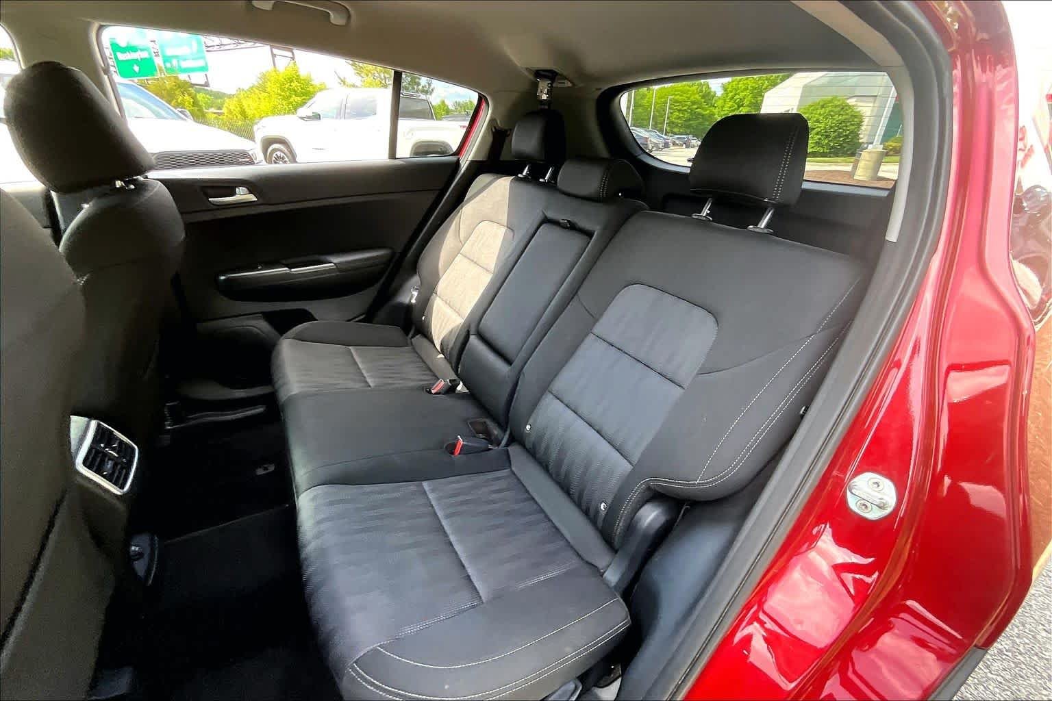 Used 2022 Hyper Red Kia LX image 19