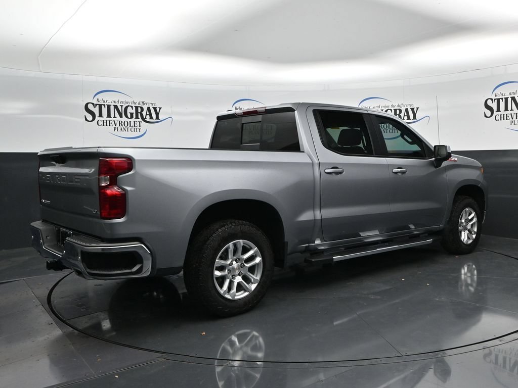 Used 2026 Sterling Gray Metallic Chevrolet LT image 7
