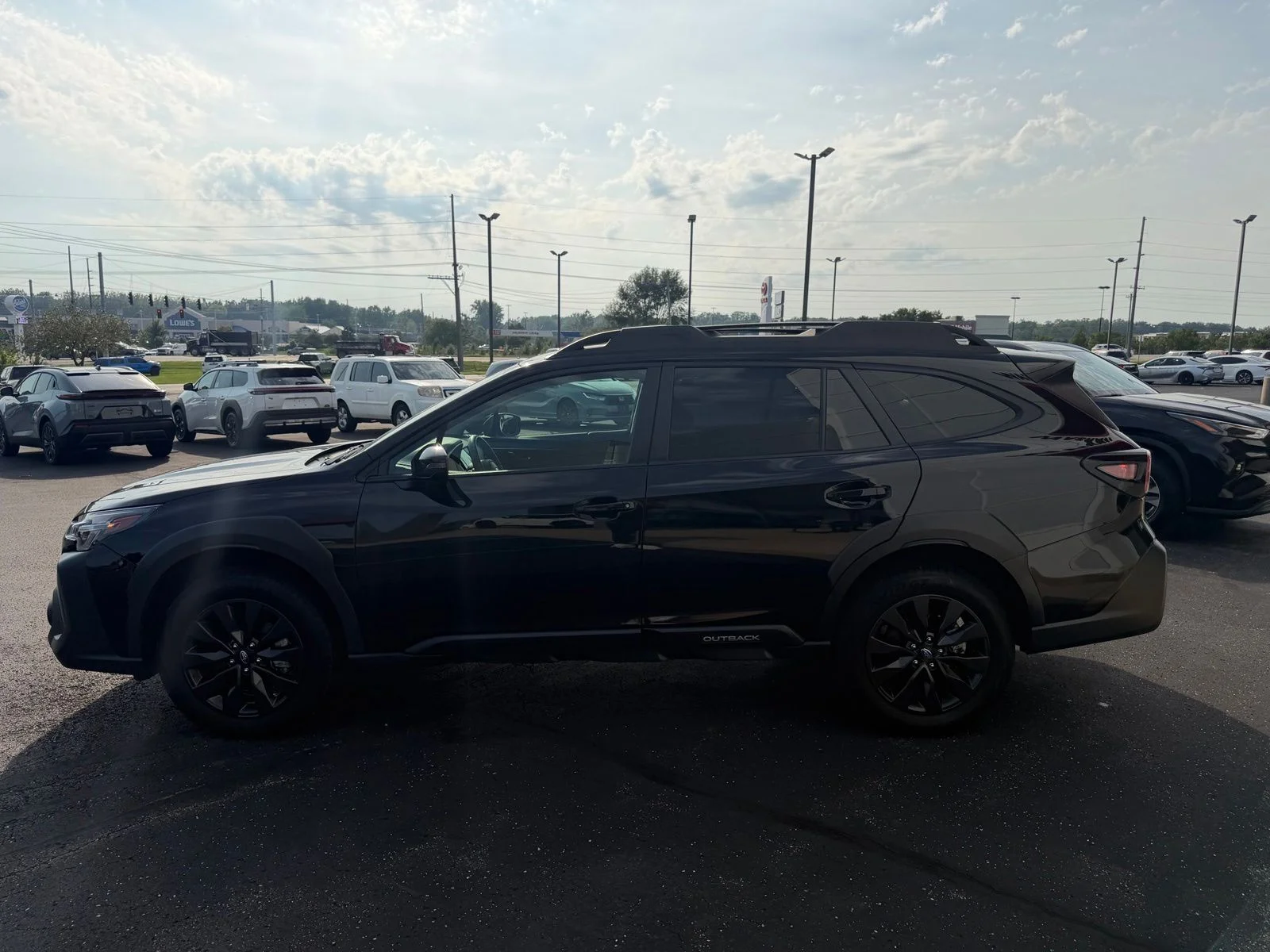 2025 Subaru Outback Onyx Edition - Photo 6