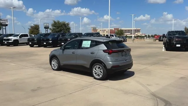 2027 Chevrolet Bolt LT - Photo 6