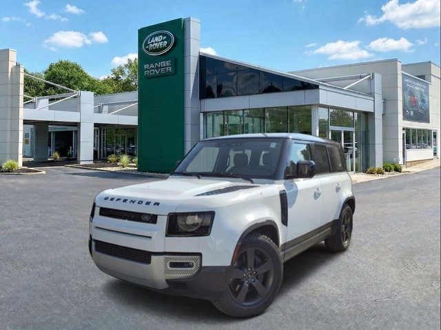 2024 LAND ROVER Defender 110 SE